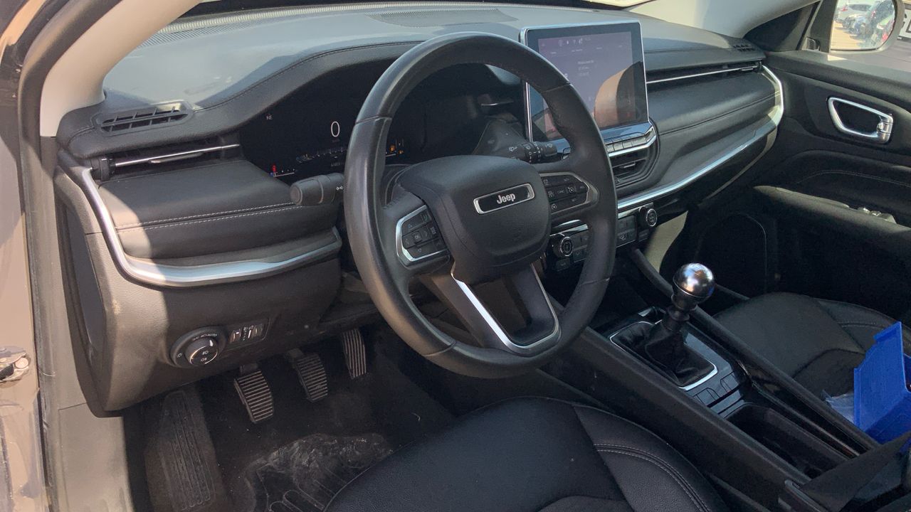 Jeep Compass 1.3 GSE 96KW LIMITED FWD 130 5P