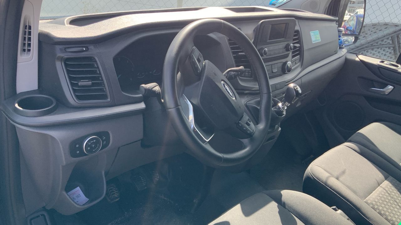 Ford Transit Custom 2.0 TDCI 96KW 320 TREND KOMBI LWB 130 4P 9 Plazas
