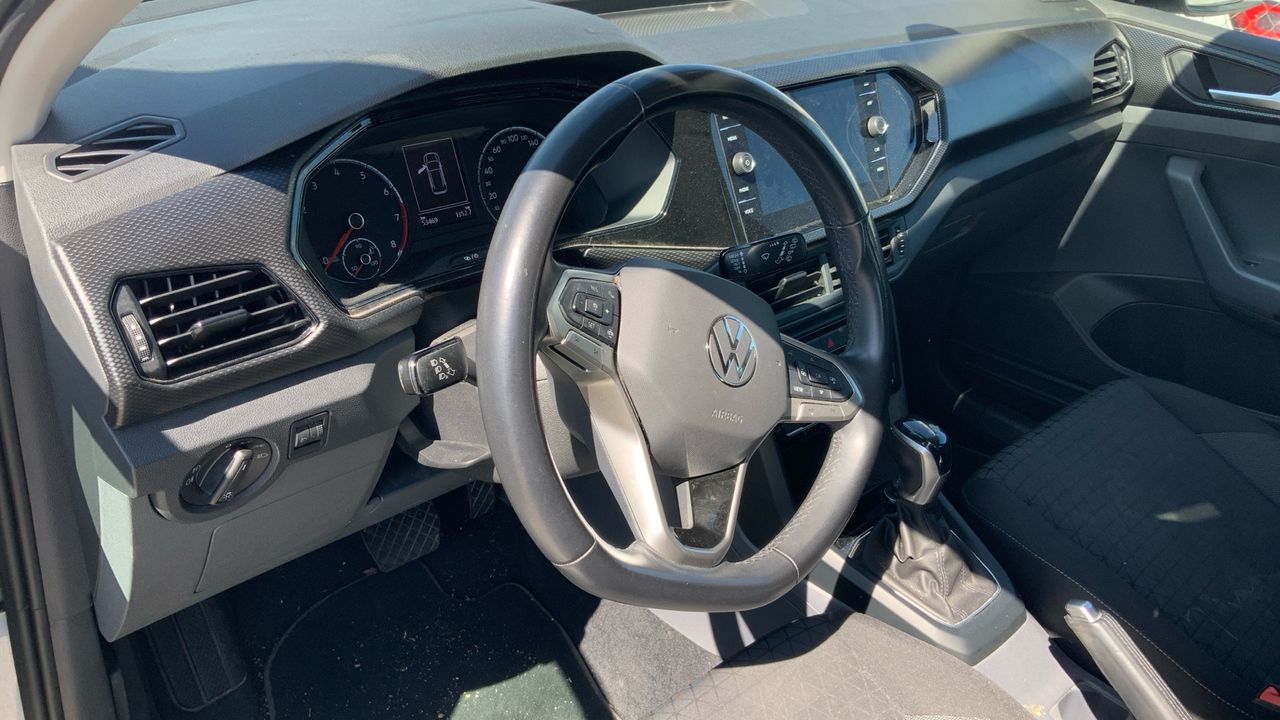Volkswagen T-Cross 1.0 TSI 81KW DSG ADVANCE 110 5P
