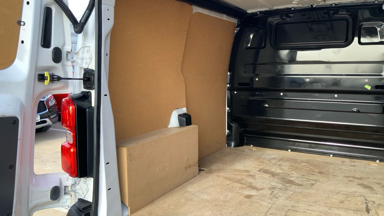 Fiat Scudo 1.5 BLUEHDI 75KW BUSINESS L1 102 4P
