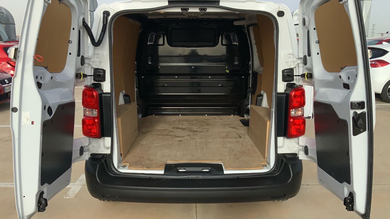 Fiat Scudo 1.5 BLUEHDI 75KW BUSINESS L1 102 4P