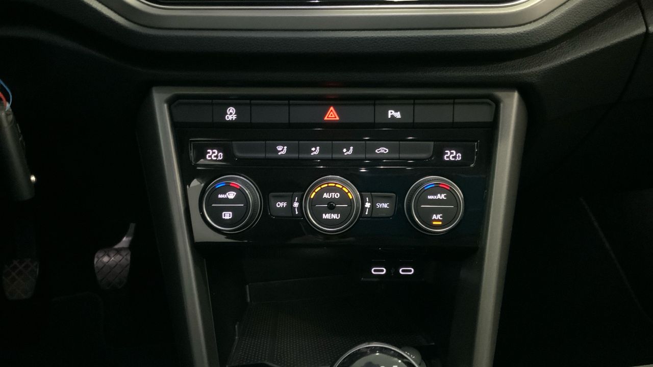 Volkswagen T-Roc 1.5 TSI 110KW ADVANCE STYLE 150 5P
