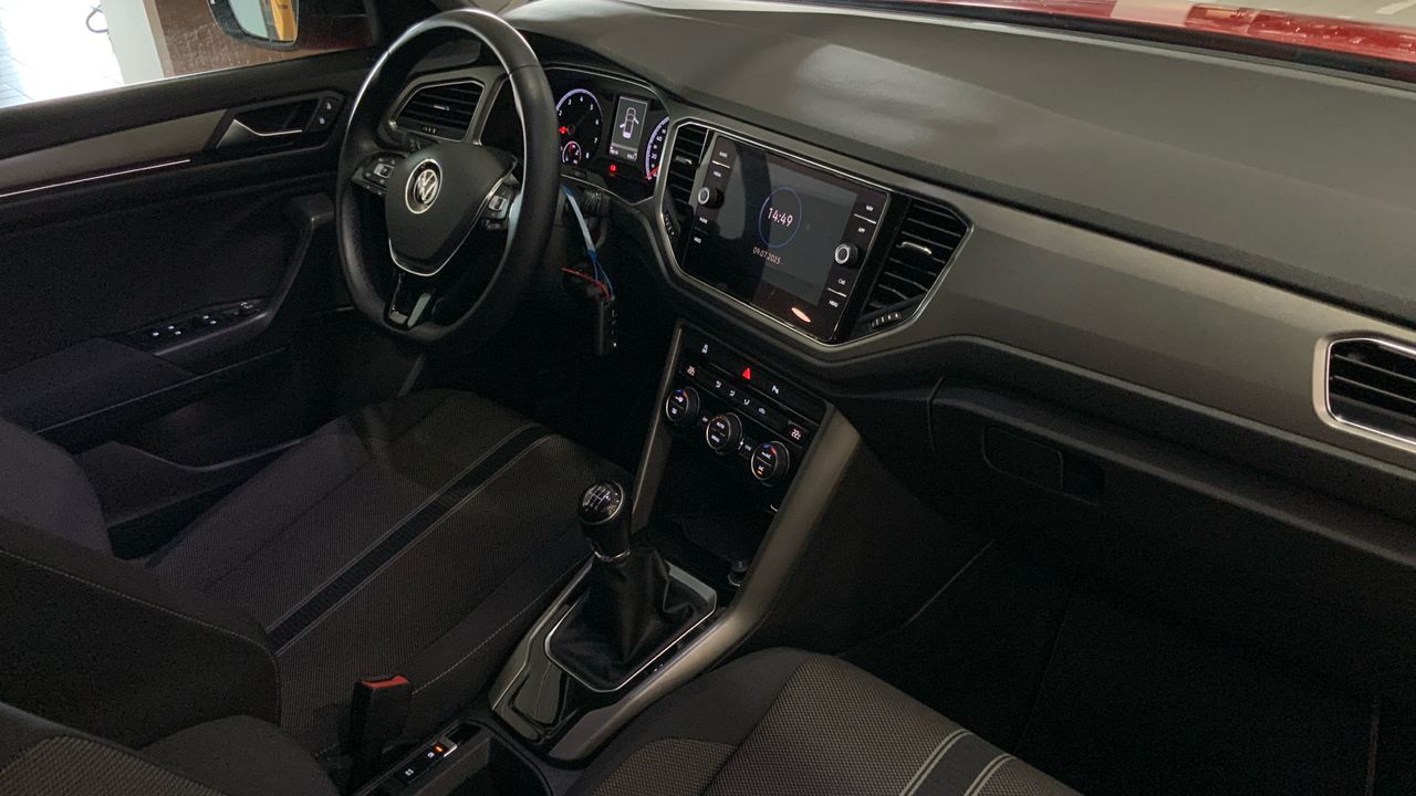 Volkswagen T-Roc 1.5 TSI 110KW ADVANCE STYLE 150 5P