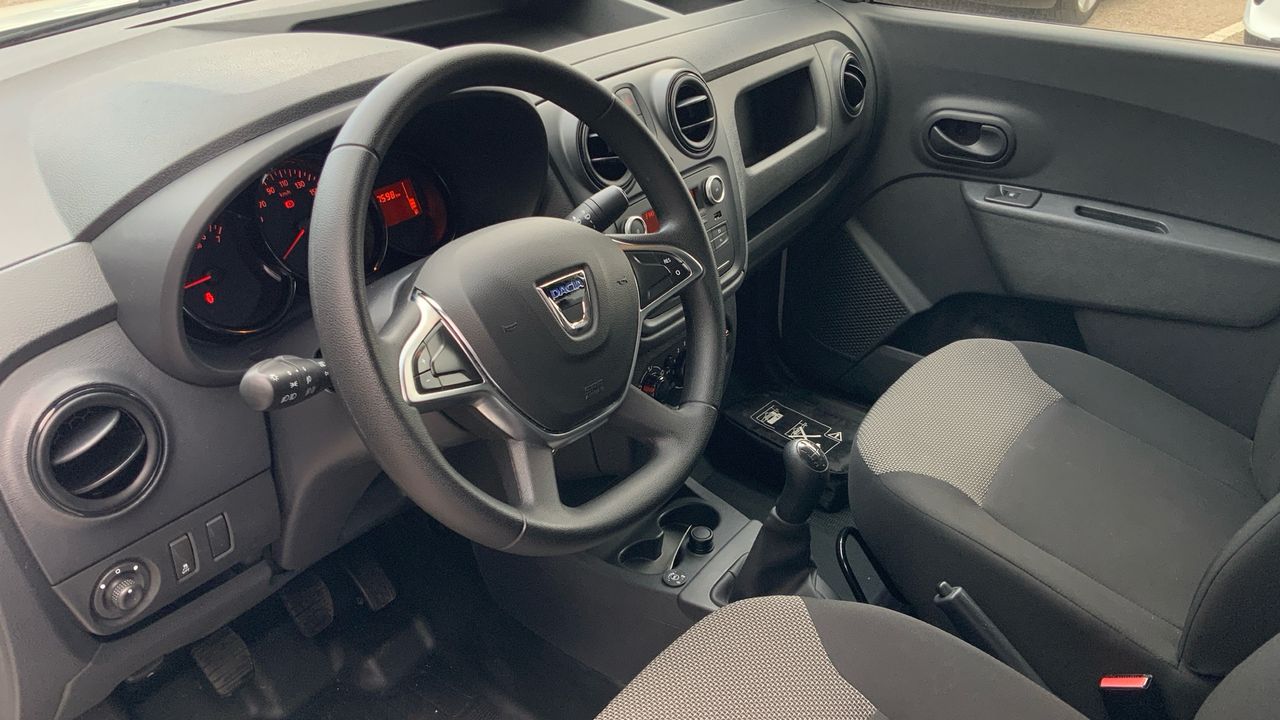 Dacia Dokker 1.6 SCE 80KW ECO-G ESSENTIAL 109 4P
