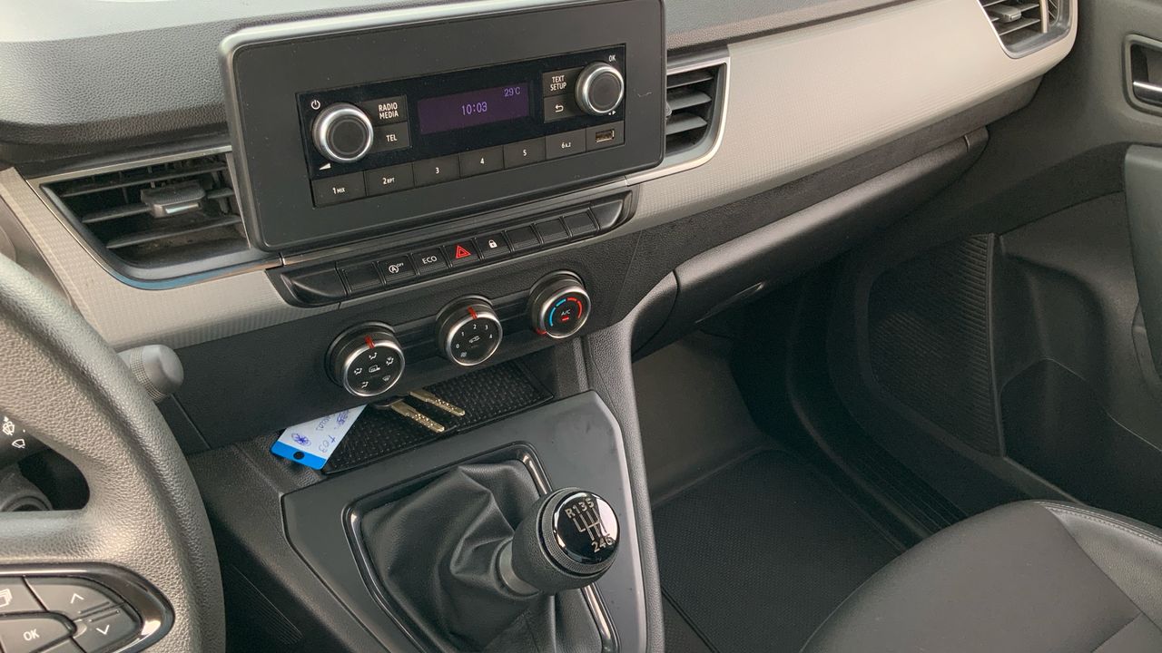 Renault Kangoo 1.5 BLUE DCI 70KW ABRETE SESAMO 95 4P