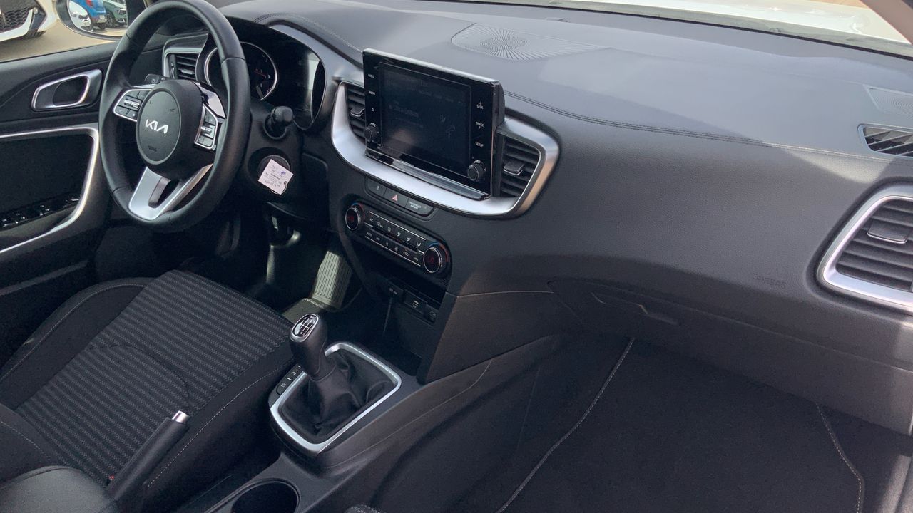 Kia XCeed 1.6 MHEV 100KW DRIVE 136 5P