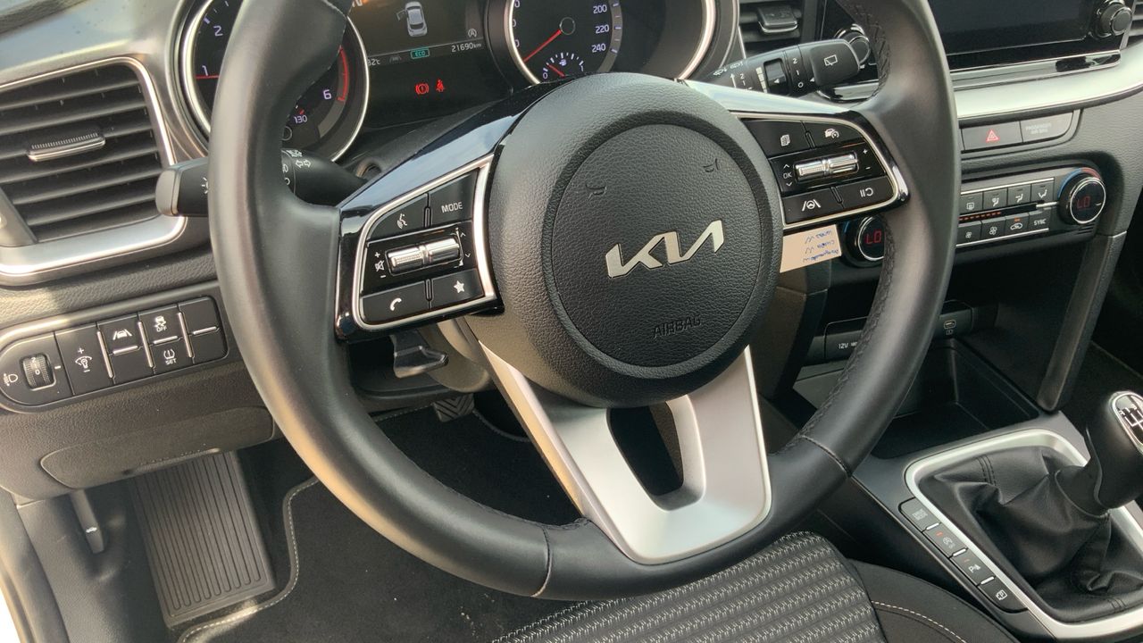 Kia XCeed 1.6 MHEV 100KW DRIVE 136 5P