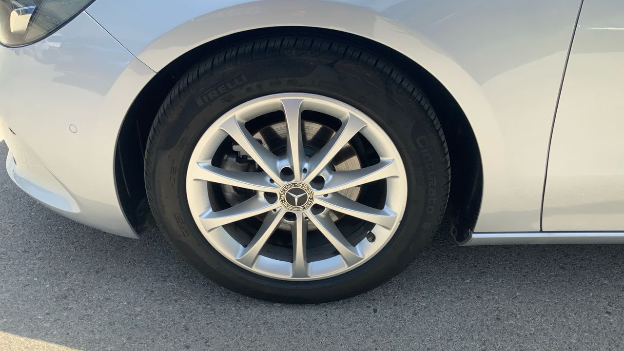 Mercedes Clase B 1.3 B 180 136 5P