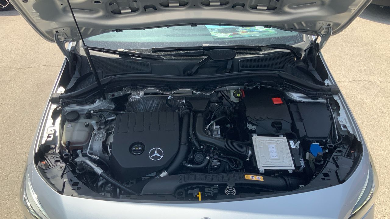 Mercedes Clase B 1.3 B 180 136 5P