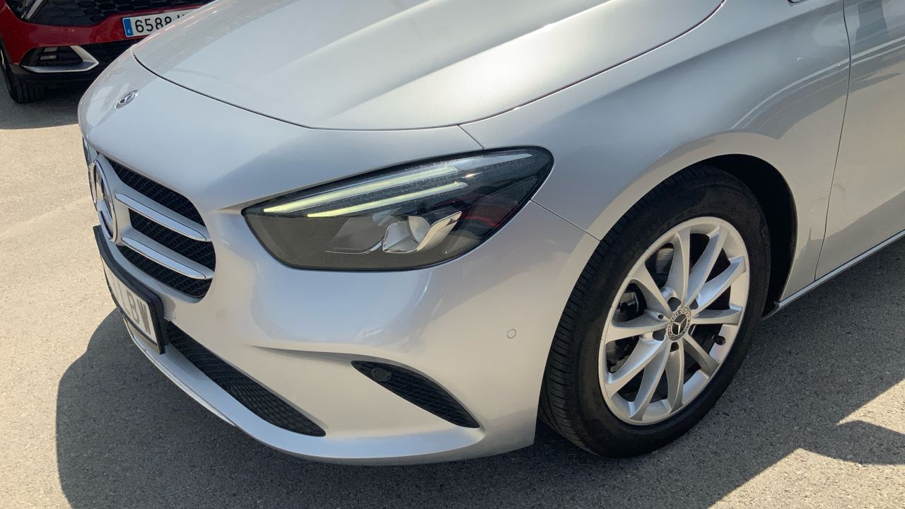 Mercedes Clase B 1.3 B 180 136 5P