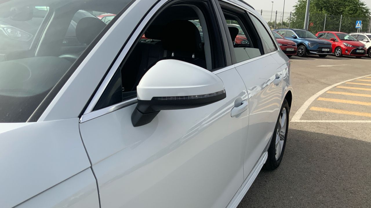 Audi A4 2.0 35 TDI MHEV S TRONIC ADVANCED AVANT 163 5P