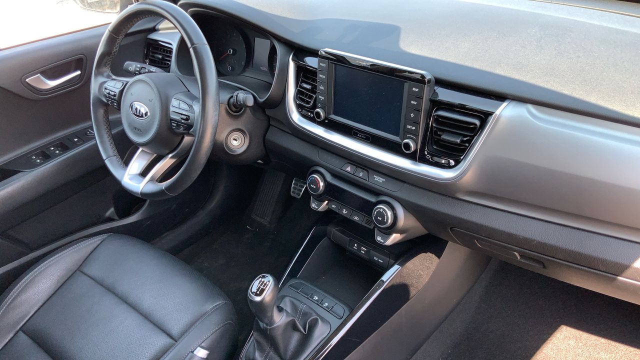 Kia Stonic 1.0 T-GDI 74KW BLACK EDITION 100 5P
