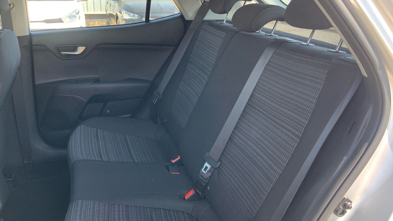 Kia Stonic 1.0 T-GDI MHEV IMT 74KW DRIVE 100 5P