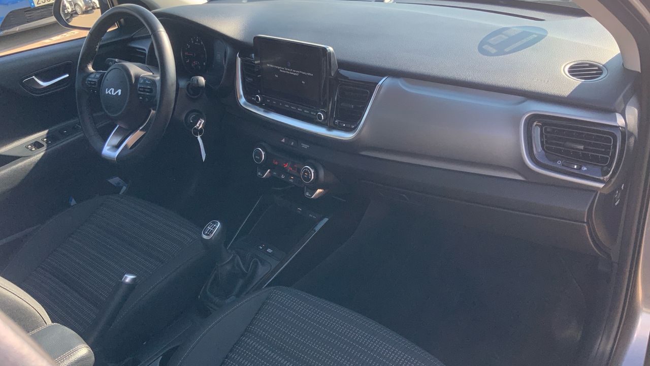 Kia Stonic 1.0 T-GDI MHEV IMT 74KW DRIVE 100 5P