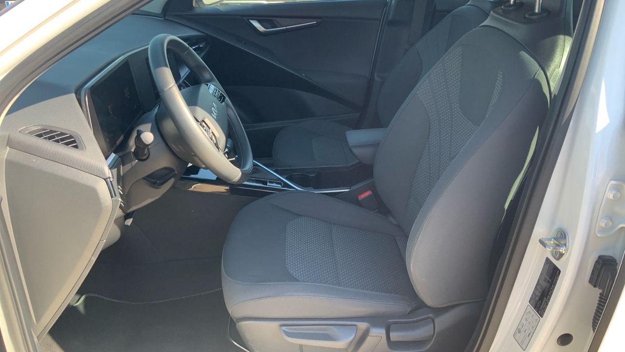 Kia Niro 1.6 GDI HEV CONCEPT 141 5P