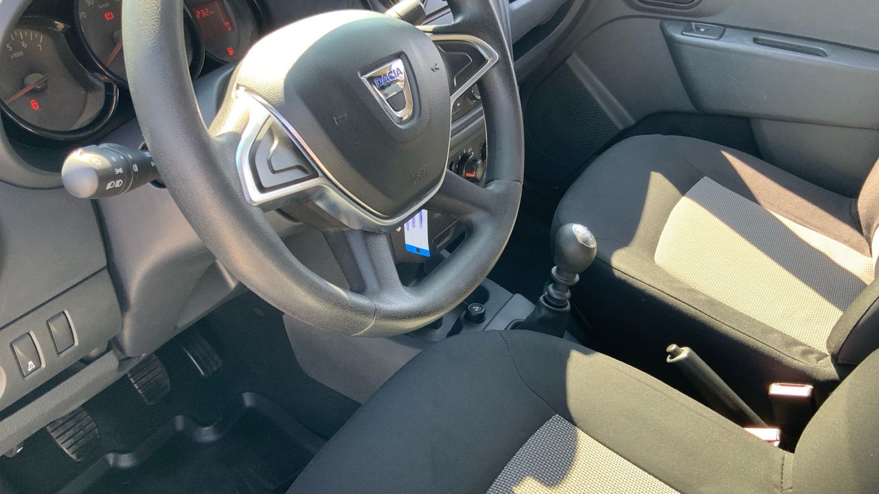 Dacia Dokker 1.5 BLUE DCI 70KW ESSENTIAL 95 4P