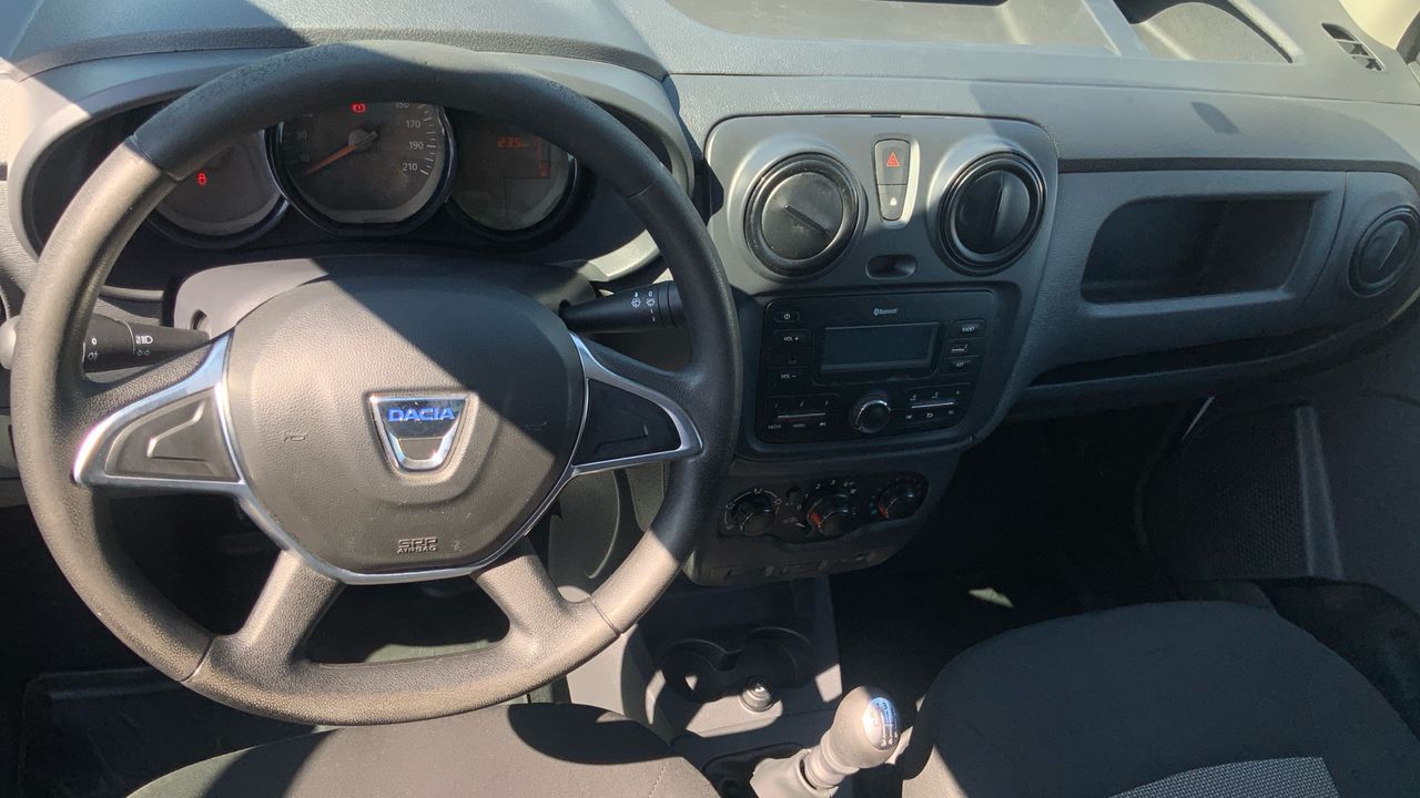 Dacia Dokker 1.5 BLUE DCI 70KW ESSENTIAL 95 4P