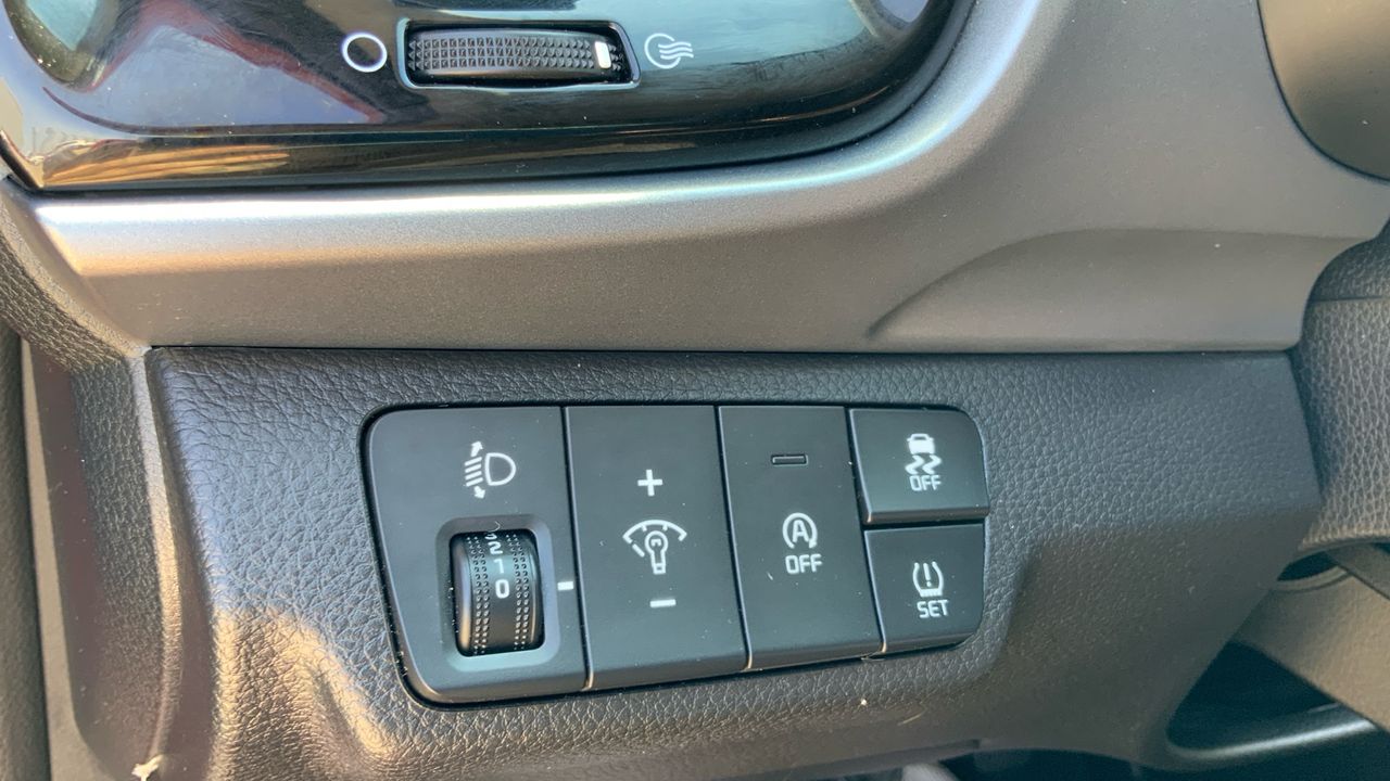 Kia Stonic 1.0 T-GDI MHEV IMT 74KW DRIVE 100 5P