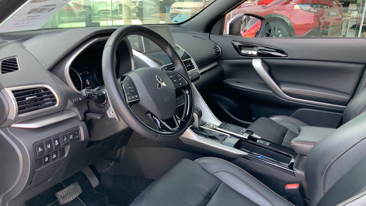 Mitsubishi Eclipse Cross 150T KAITEKI CVT 4WD 163 5P