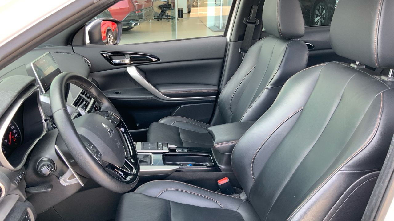 Mitsubishi Eclipse Cross 150T KAITEKI CVT 4WD 163 5P