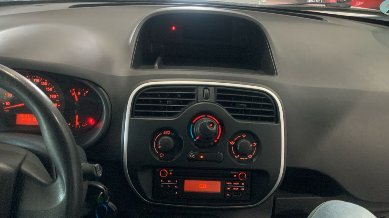 Renault Kangoo 1.5 BLUE DCI 70KW PROFESIONAL M1-AF 95 4P