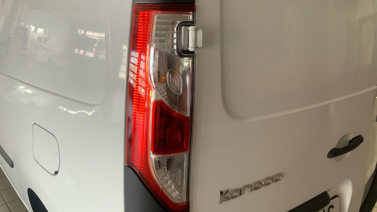 Renault Kangoo 1.5 BLUE DCI 70KW PROFESIONAL M1-AF 95 4P
