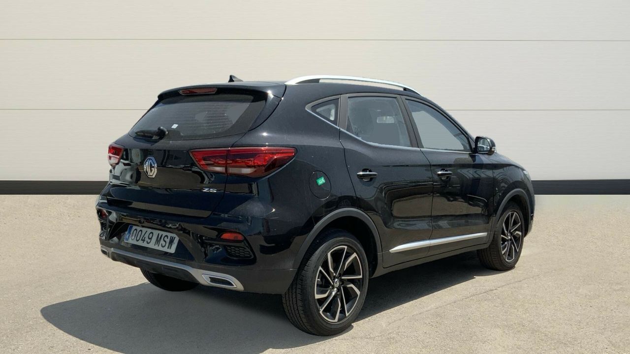MG ZS 1.5 LUXURY 106 5P