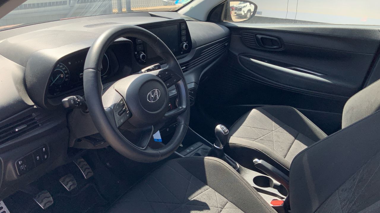 Hyundai Bayon 1.0 TGDI MHEV 74KW MAXX 100 5P