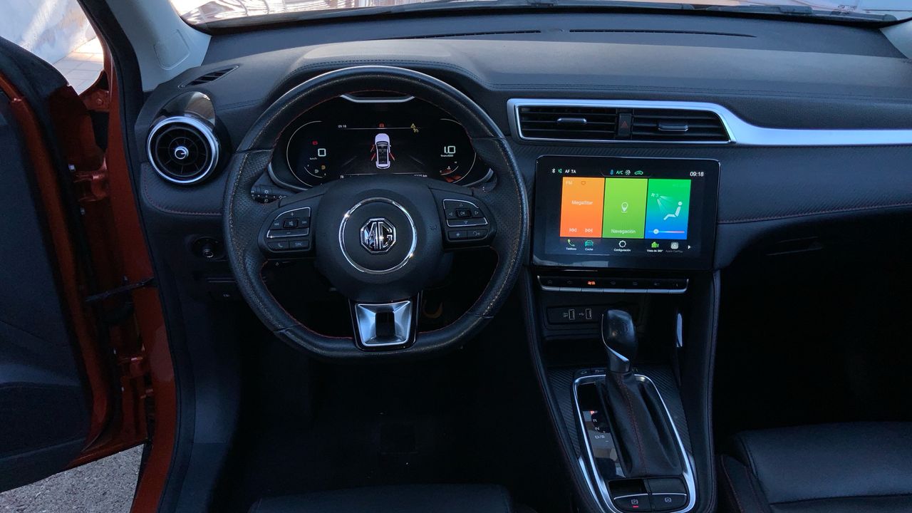MG ZS 1.0T LUXURY AUTO 111 5P