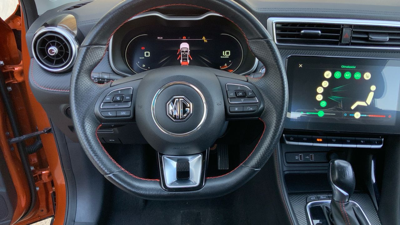 MG ZS 1.0T LUXURY AUTO 111 5P
