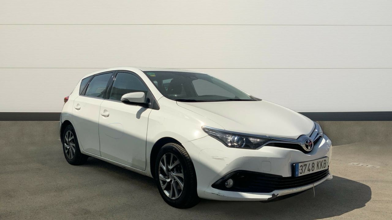 Toyota Auris 1.2T 85KW ACTIVE 116 5P