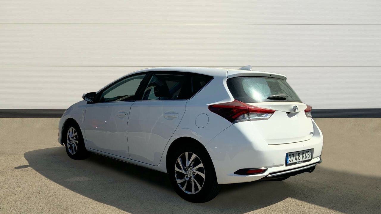 Toyota Auris 1.2T 85KW ACTIVE 116 5P