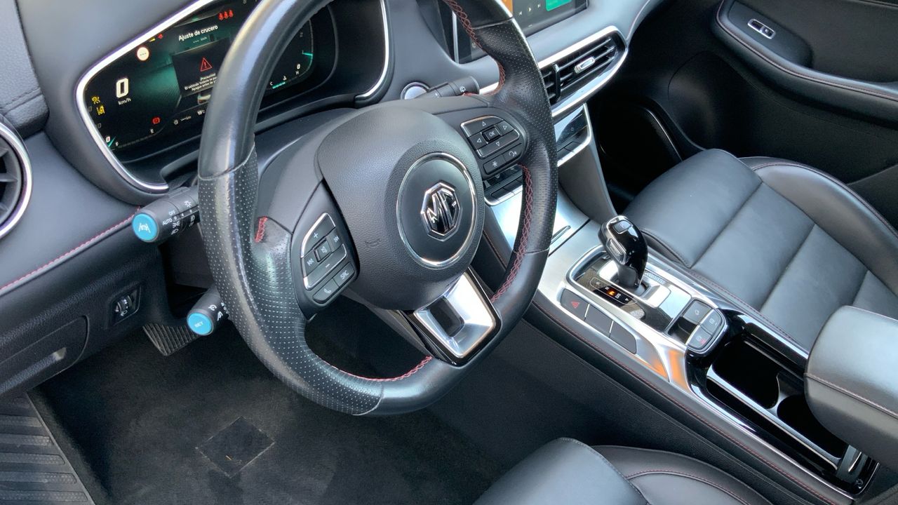 MG HS 1.5T-GDI COMFORT DCT 162 5P