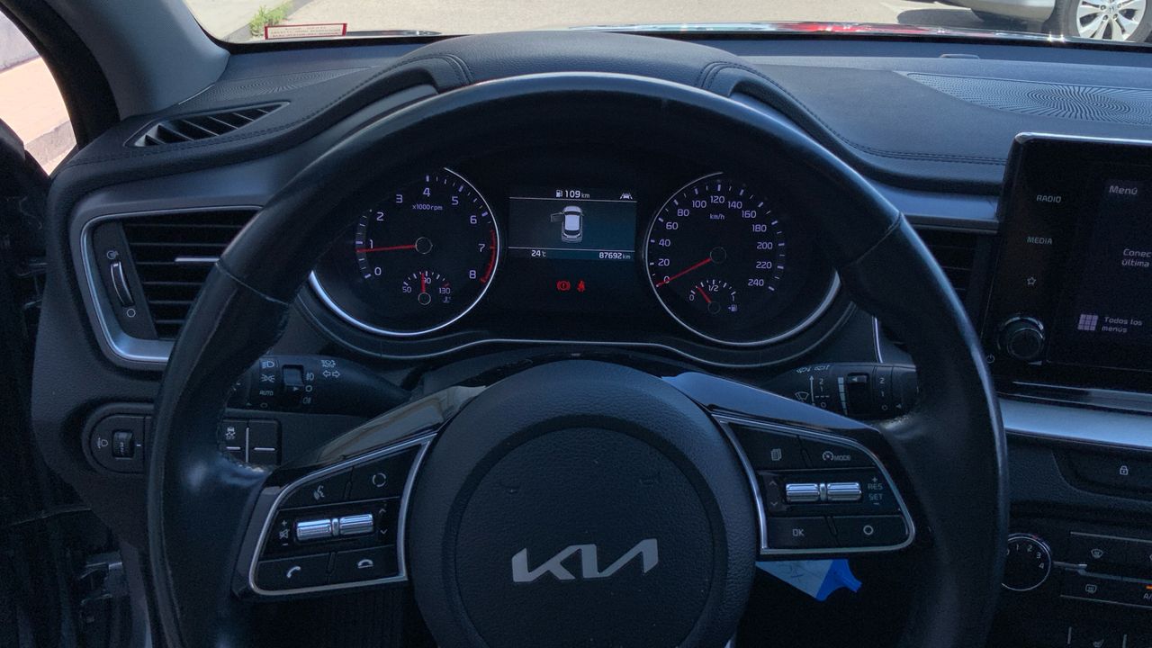 Kia XCeed 1.5 MHEV 118KW EMOTION 160 5P