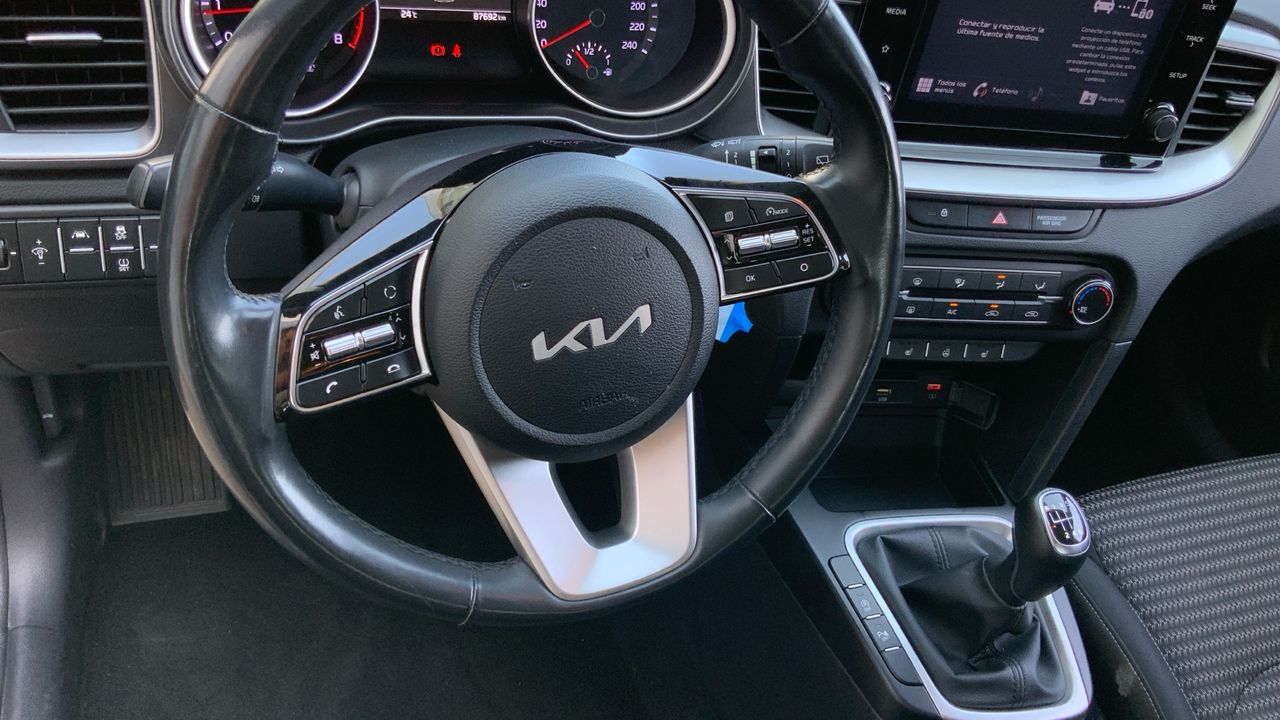 Kia XCeed 1.5 MHEV 118KW EMOTION 160 5P