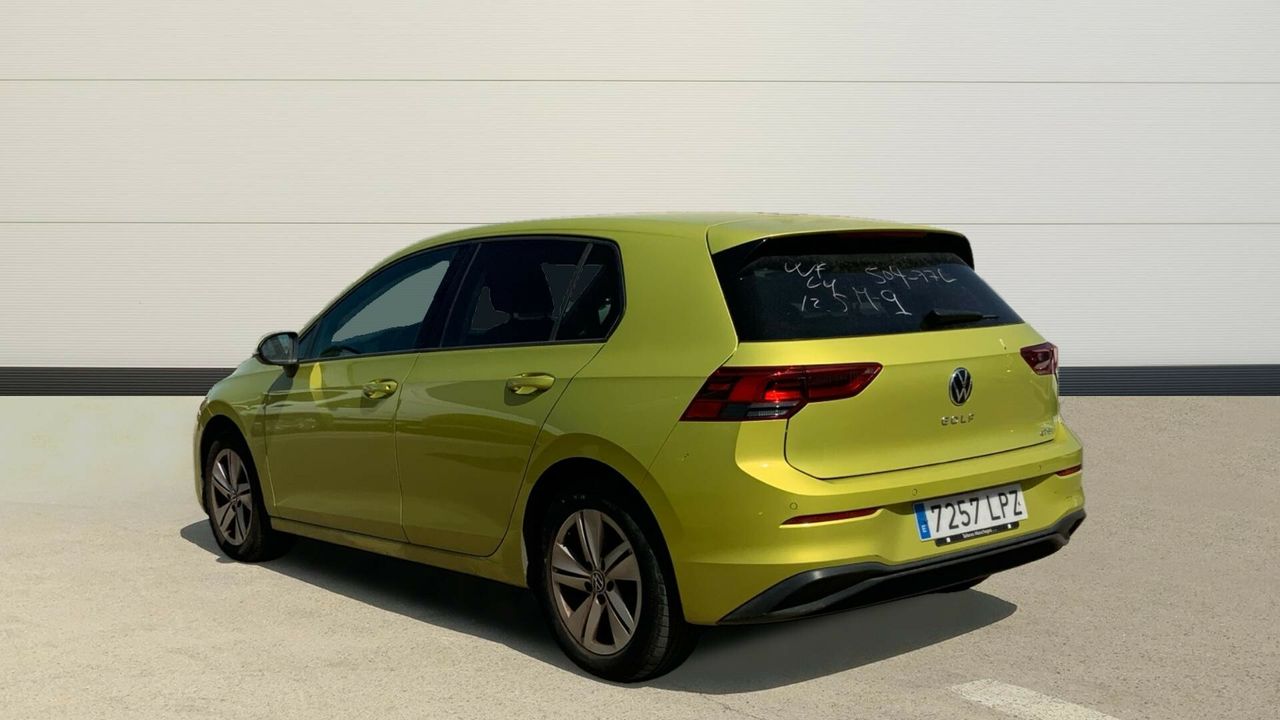 Volkswagen Golf 1.0 ETSI 81KW DSG LIFE 110 5P