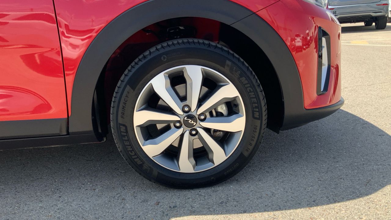 Kia Stonic 1.0 T-GDI MHEV IMT 74KW DRIVE 100 5P