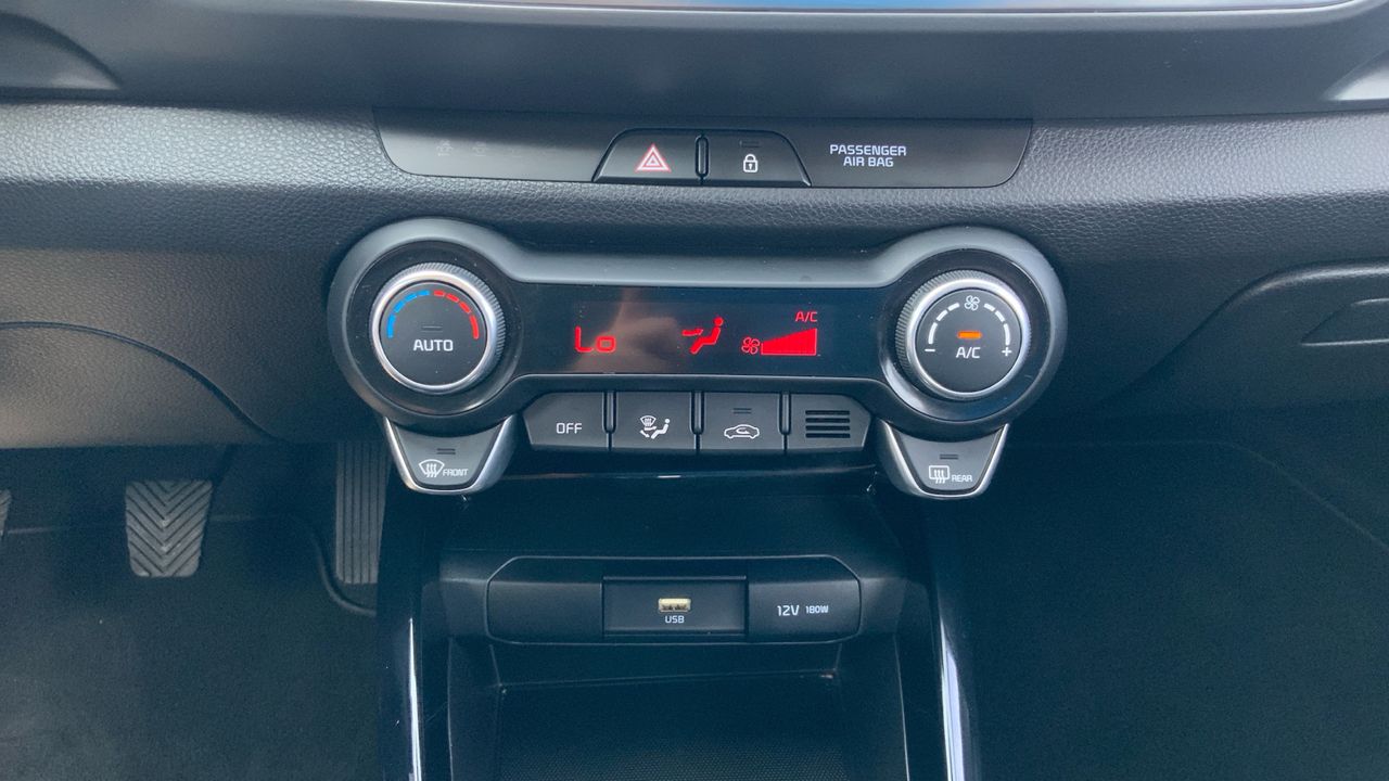 Kia Stonic 1.0 T-GDI MHEV IMT 74KW DRIVE 100 5P