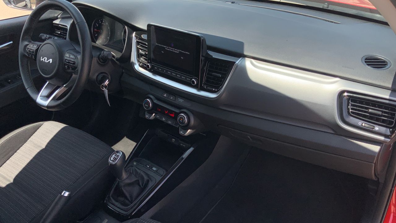 Kia Stonic 1.0 T-GDI MHEV IMT 74KW DRIVE 100 5P