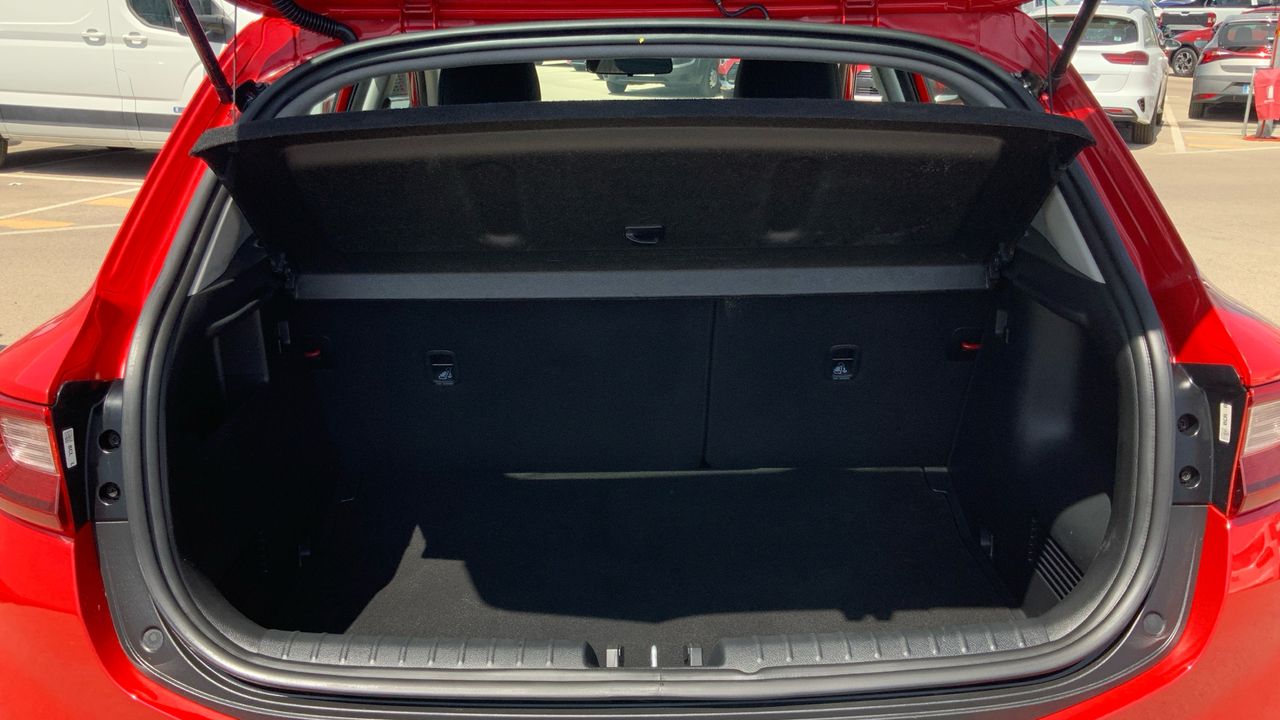 Kia Stonic 1.0 T-GDI MHEV IMT 74KW DRIVE 100 5P