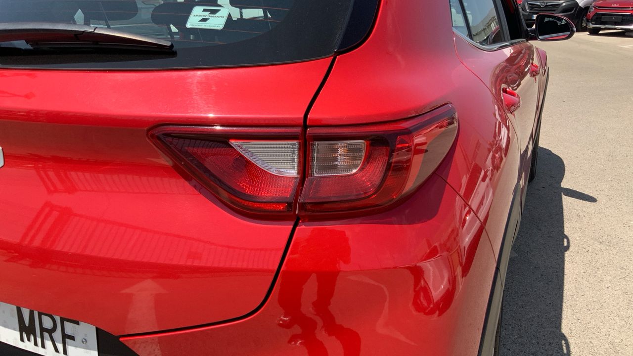 Kia Stonic 1.0 T-GDI MHEV IMT 74KW DRIVE 100 5P
