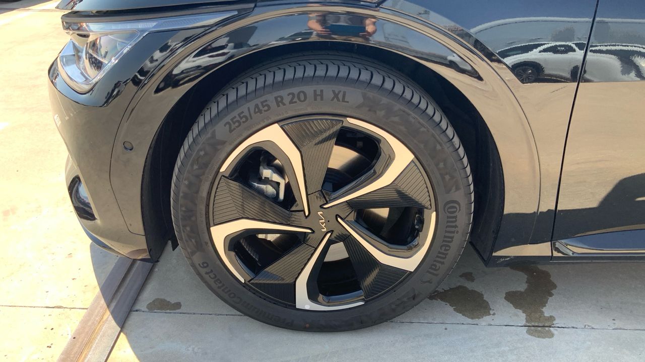 Kia EV6 BEV 77KWH 239KW GT-LINE AWD AUTO 325 5P