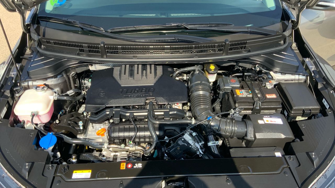 Kia Stonic 1.0 T-GDI MHEV IMT 74KW GT LINE 100 5P
