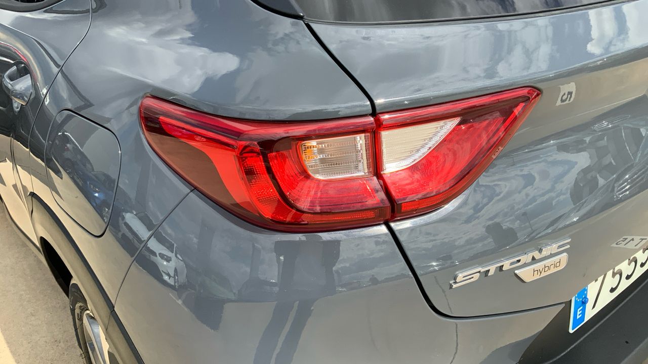 Kia Stonic 1.0 T-GDI 74KW MHEV IMT CONCEPT 100 5P