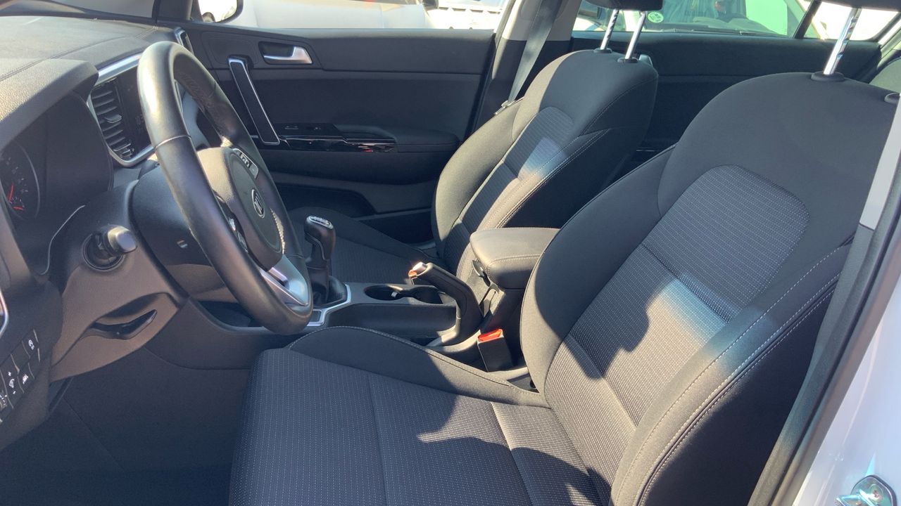 Kia Sportage 1.6 GDI BLACK EDITION 2WD 132 5P