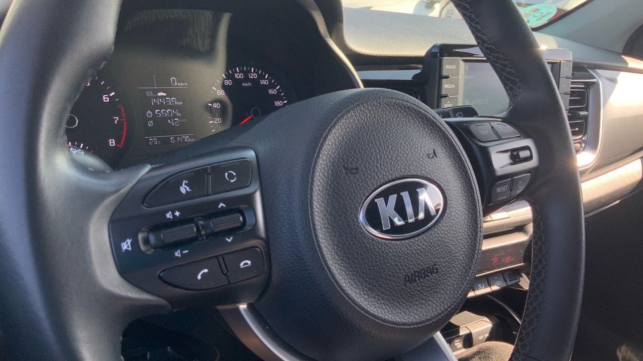 Kia Stonic 1.0 T-GDI 74KW BLACK EDITION 100 5P