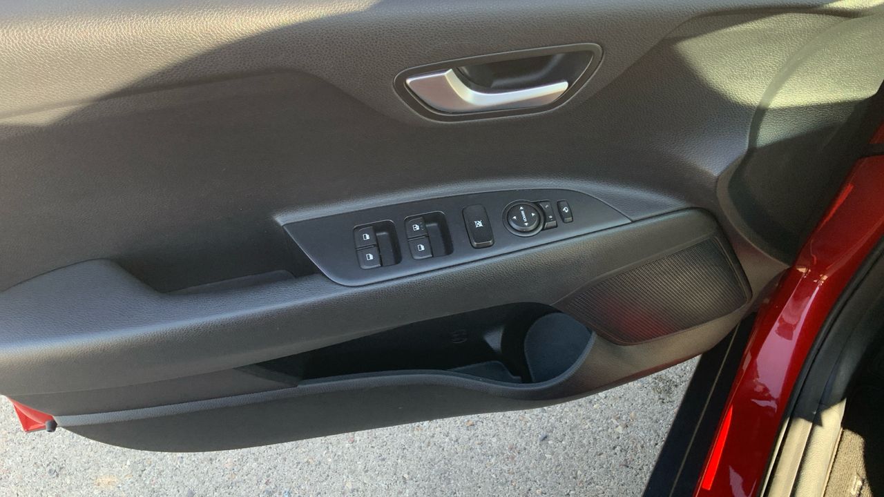 Kia Stonic 1.0 T-GDI 74KW BLACK EDITION 100 5P