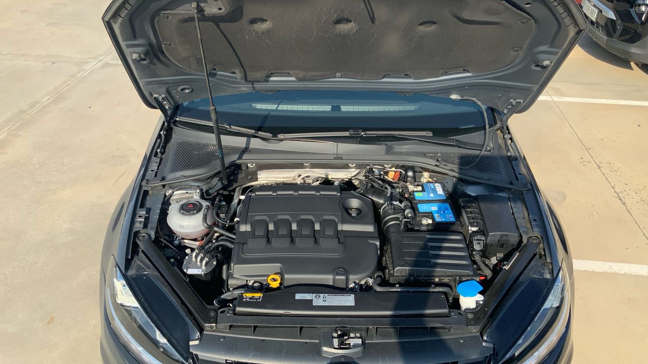 Volkswagen Golf 2.0 TDI 110KW DSG ADVANCE VARIANT 150 5P
