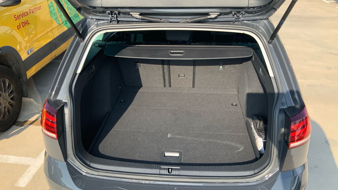 Volkswagen Golf 2.0 TDI 110KW DSG ADVANCE VARIANT 150 5P