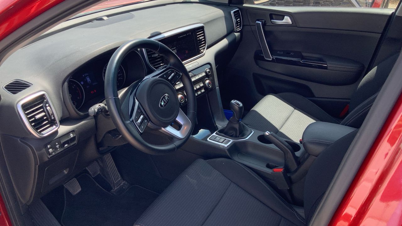 Kia Sportage 1.6 GDI BLACK EDITION 2WD 132 5P